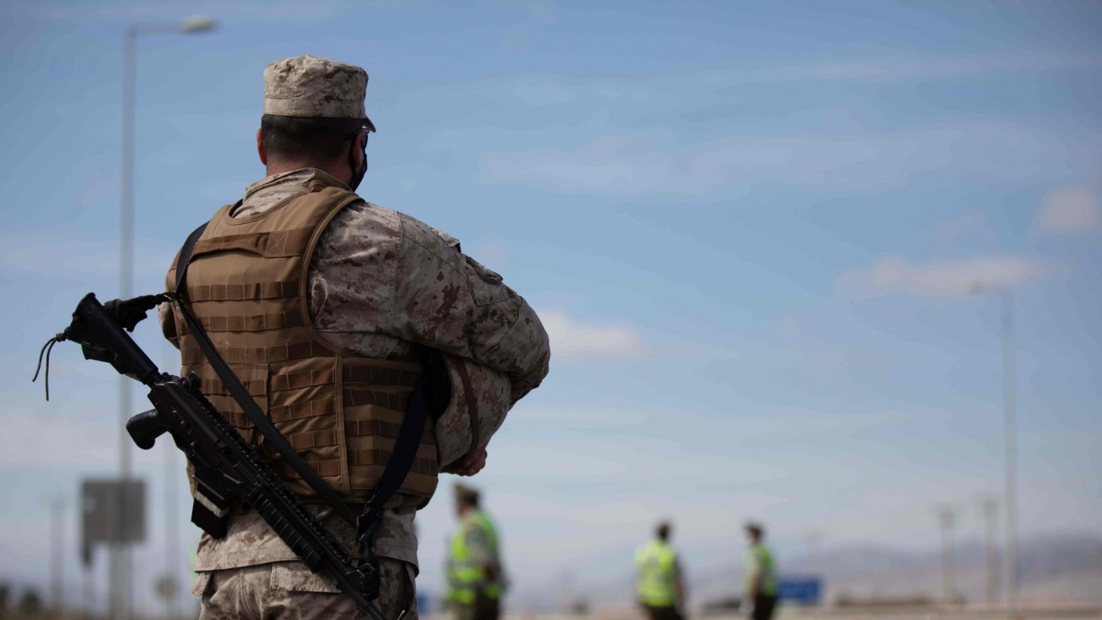 Militar patrullando en la macrozona norte