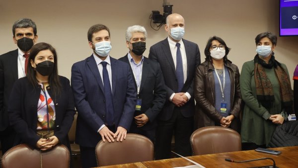 Representantes de la Cámara de Diputadas y Diputados y el Senado se reunieron con Alejandro Barra por el proyecto de Ley Antonia