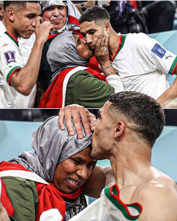 Hakimi y su madre: Achraf Hakimi, figura del sorprendente Marruecos, dio vuelta al mundo con su especial celebración tras el triunfo ante Bélgica. Y es que tras el pitazo final, el jugador se acercó a su madre para darle un beso en la frente.