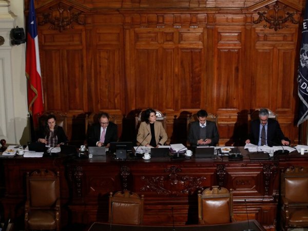 Mesa de la Comisión Experta