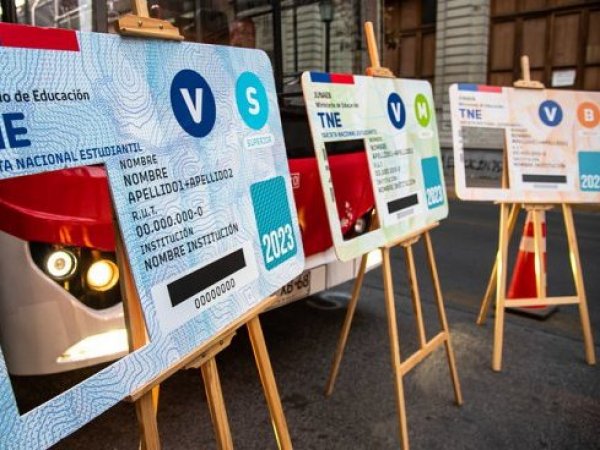 Estudiantes aún no revalidan la Tarjeta Nacional Estudiantil (TNE)