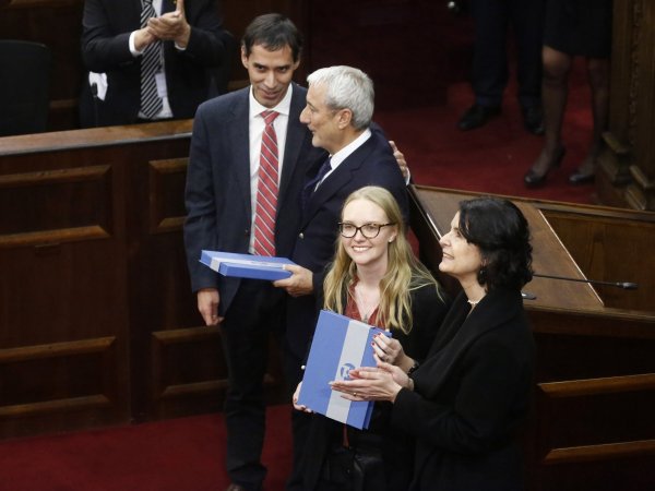 Mesa Directiva de la Comisión Experta y del Consejo Constitucional.