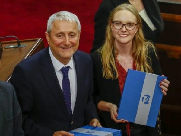 Presidenta y vicepresidente, Beatriz Hevia y Aldo Valle, del Consejo Constitucional.