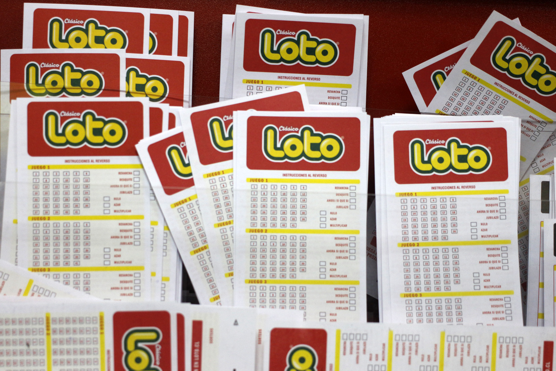 Papeletas para jugar Loto.