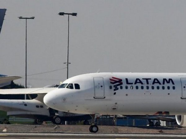 Derechos y deberes un pasajero en LATAM Airlines