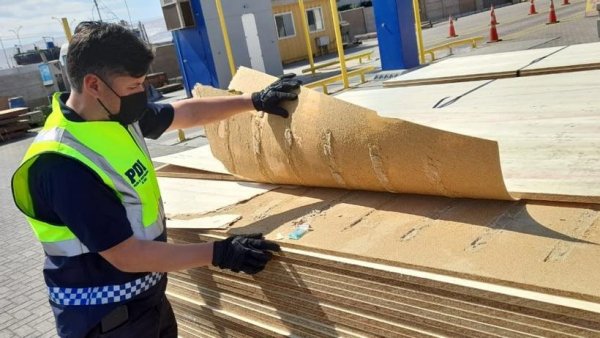 Incautación de cocaína en Puerto de Arica