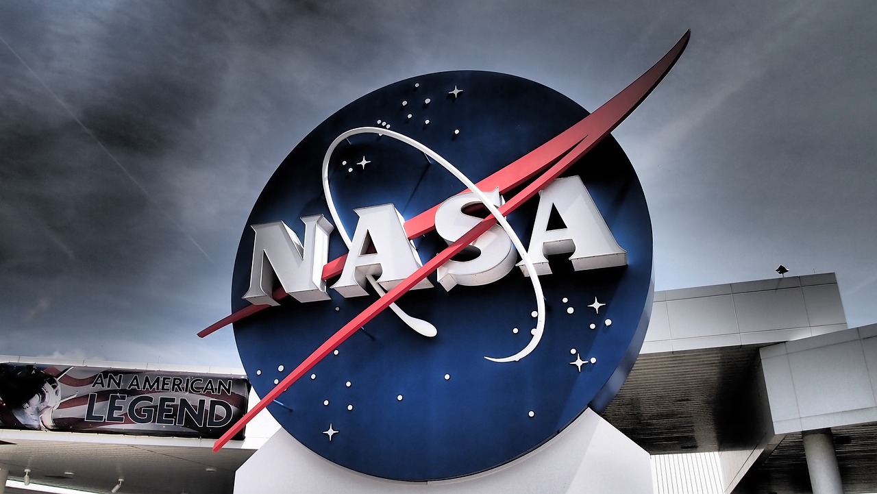 NASA. LOGO. 