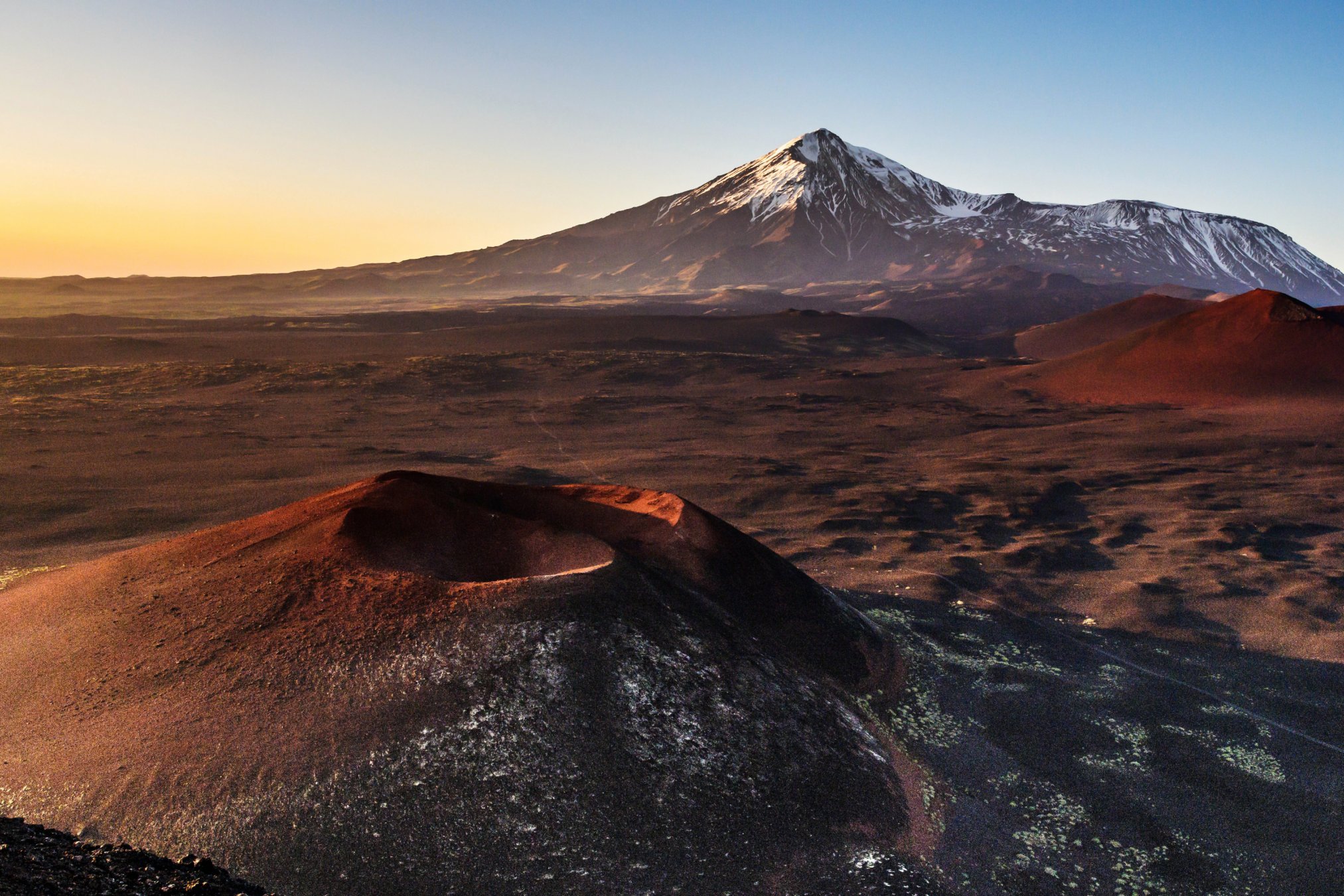 Cadena de fuego. Volcanes.