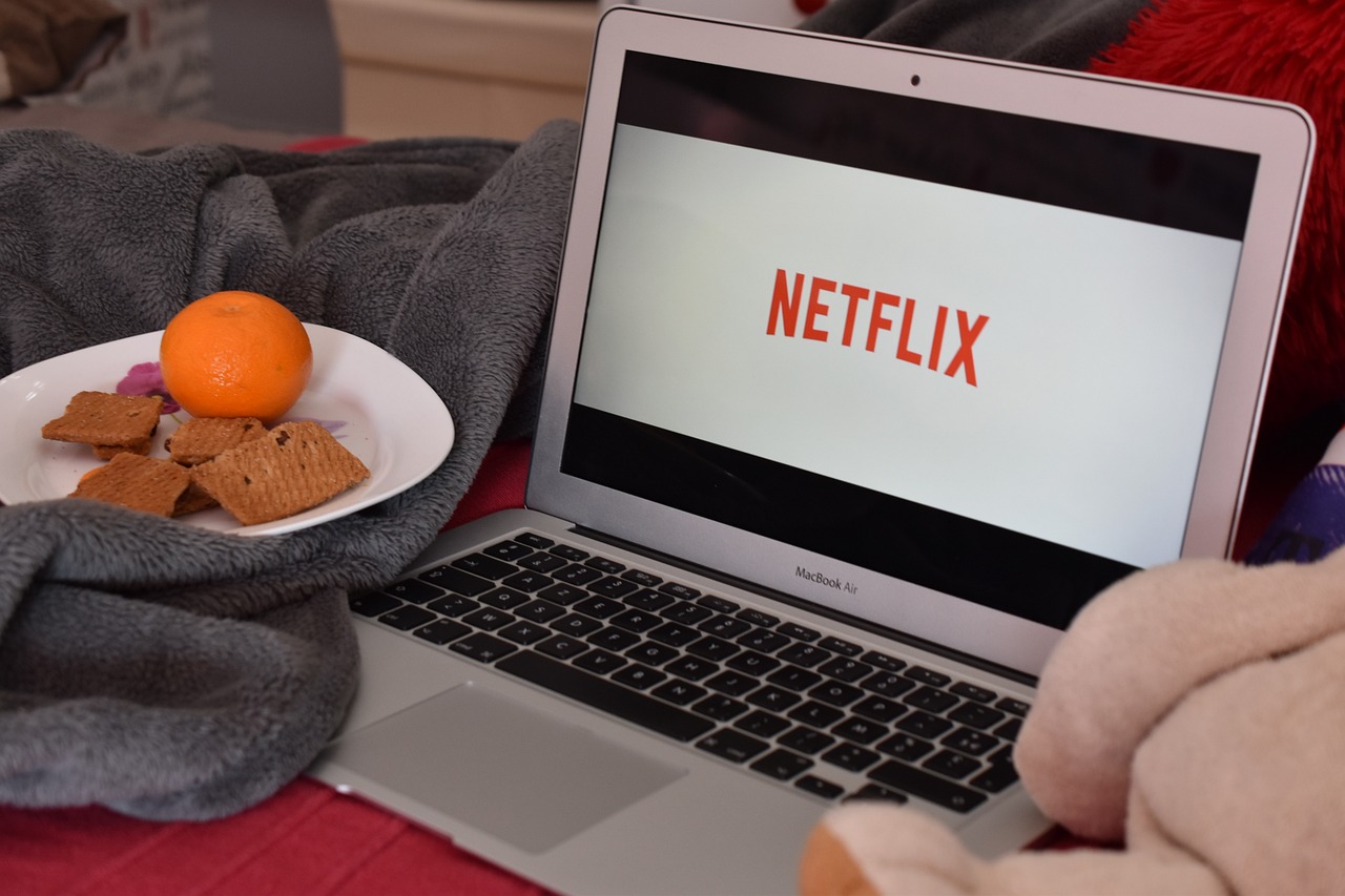 Netflix. Computador. 