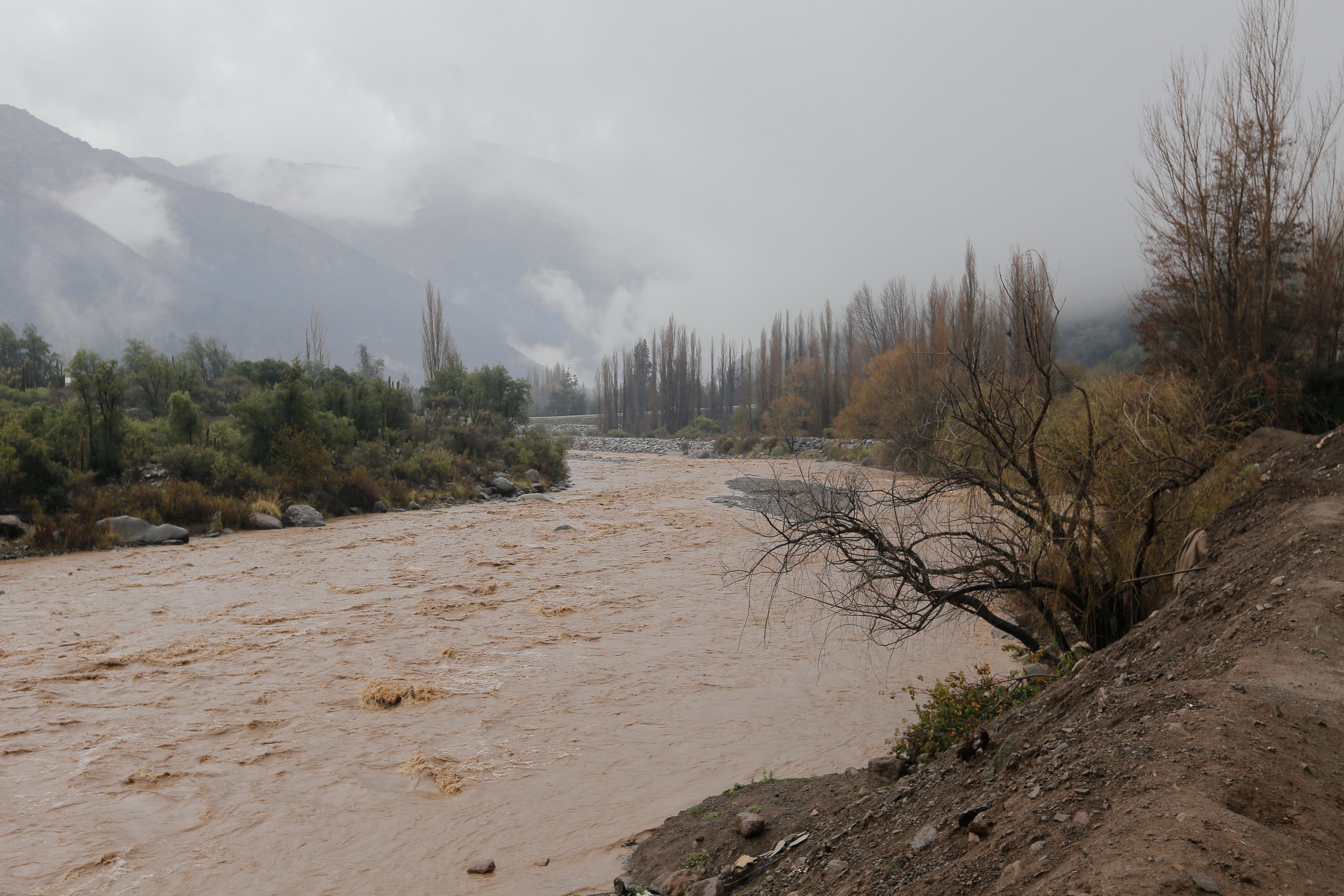 Aguas Andinas y río Maipo