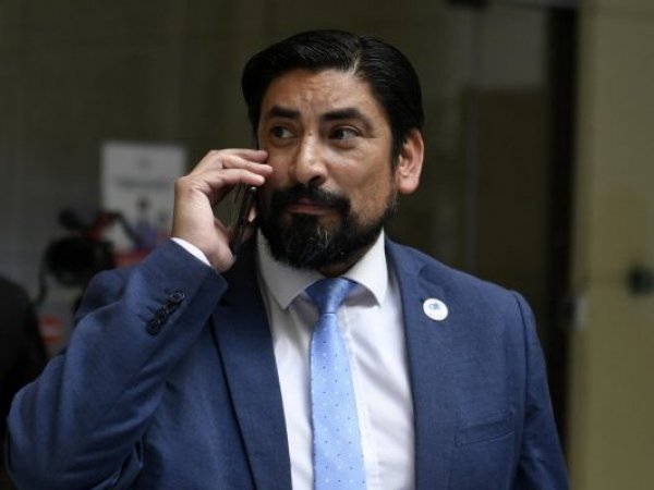 Diputado Rubén Oyarzo y reforma previsional.