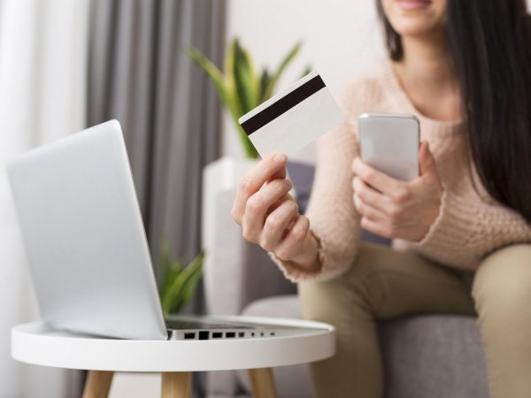 Cyber Monday. Computador.