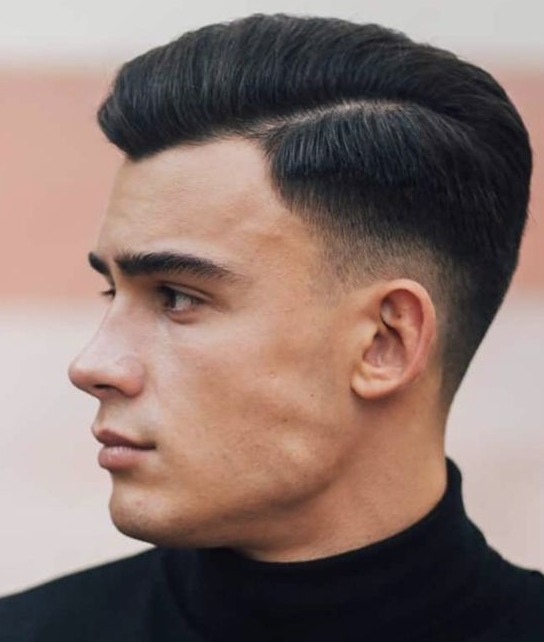 Corte de pelo taper con quiff