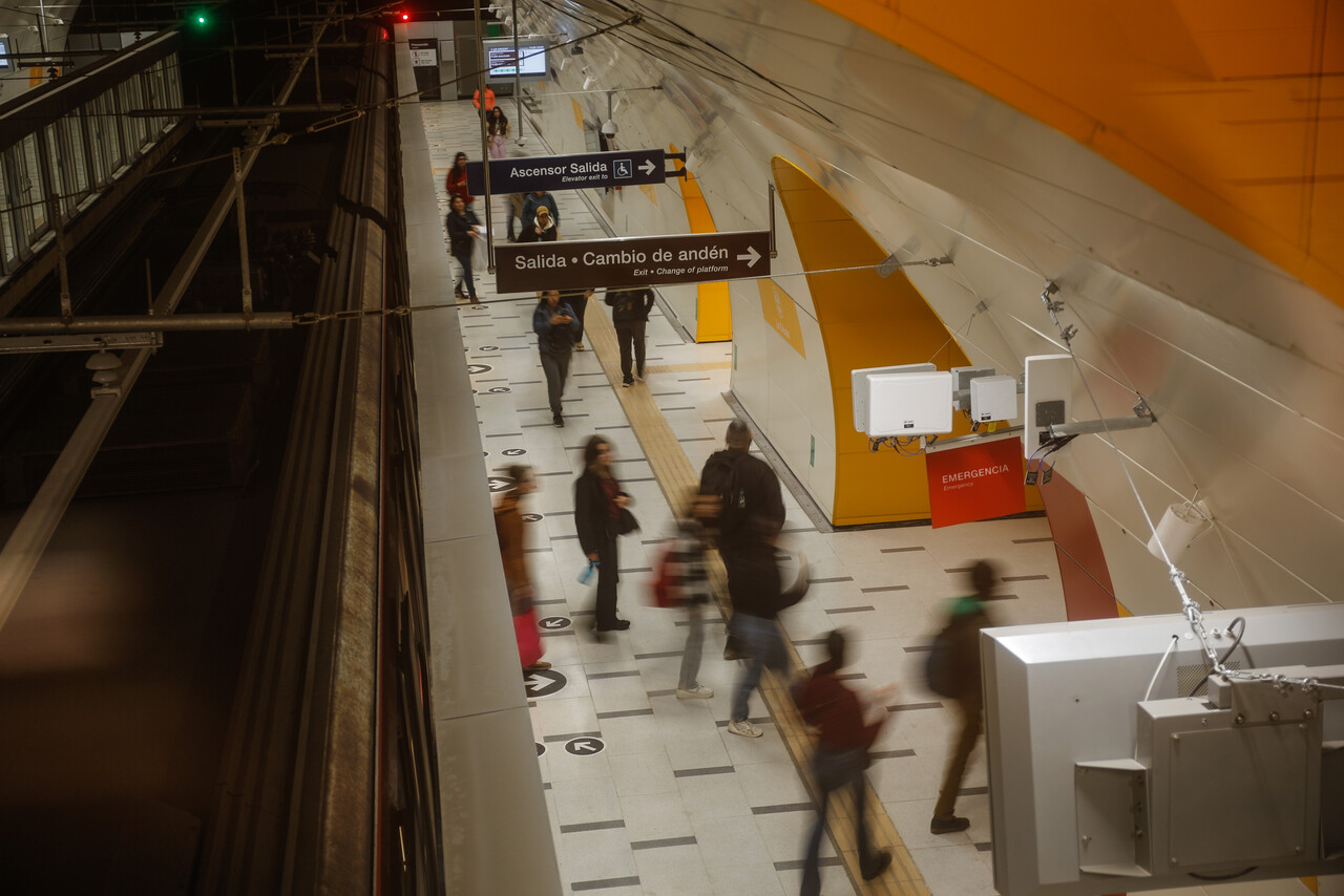 Estación del Metro de Santiago. Línea 3 Metro de Santiago