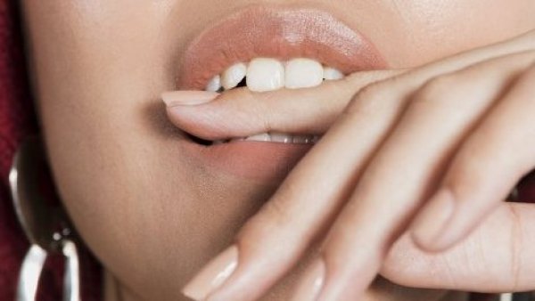 200 preguntas incómodas HOT para amigos