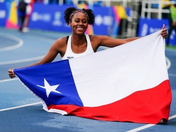 Berdine Castillo Team Chile