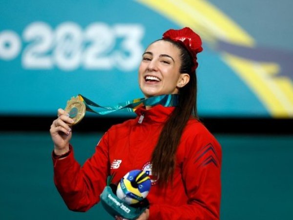 Santiago 2023: Valentina Toro recibe el undécimo oro para Chile en emocionante premiación
