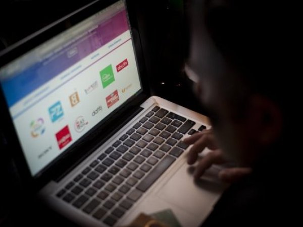 Black Friday 2023. Compra online.