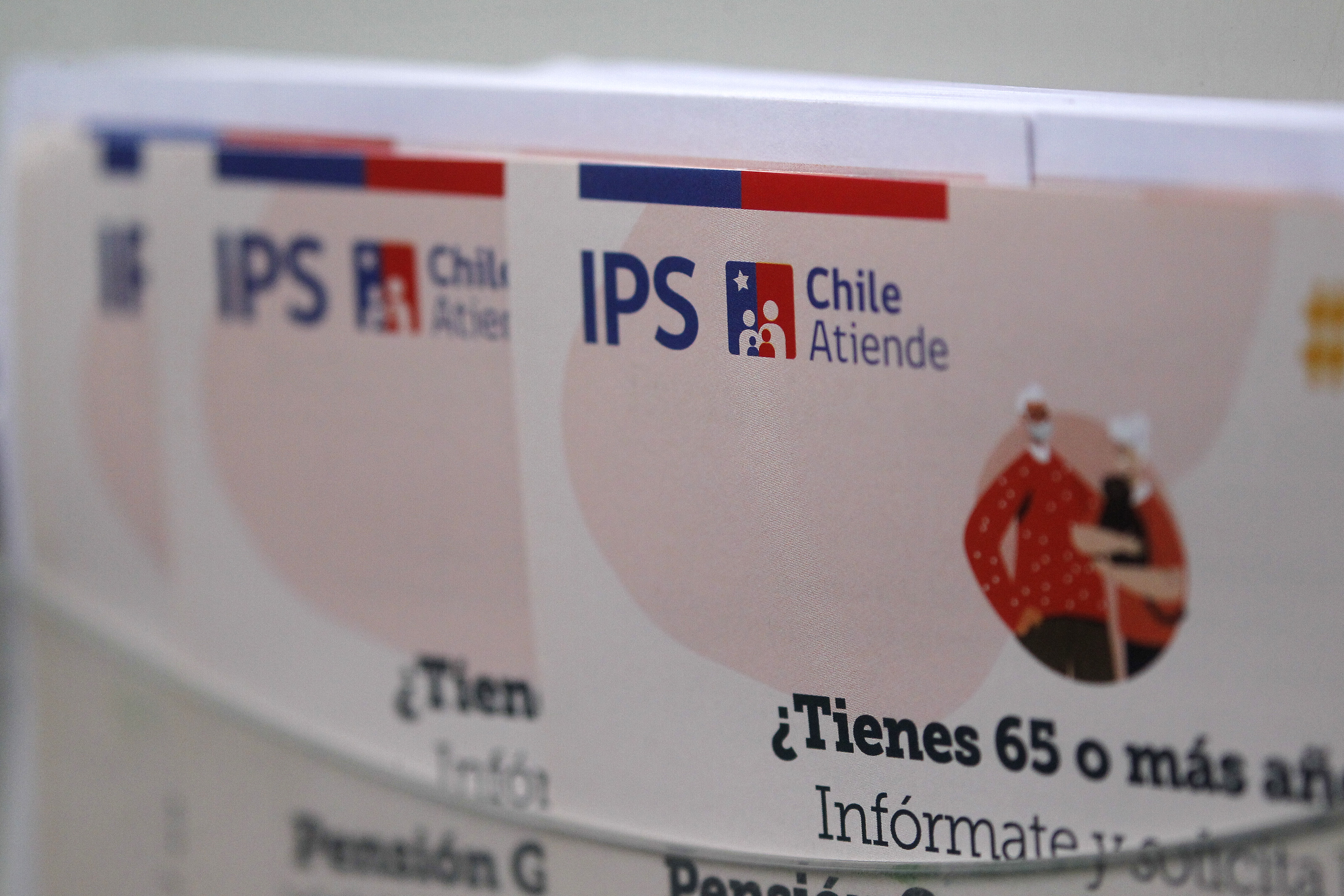 IPS.