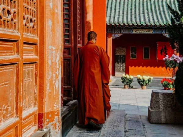 Monjes brasileños de Tupyara que operan a distancia: ¿quiénes son?