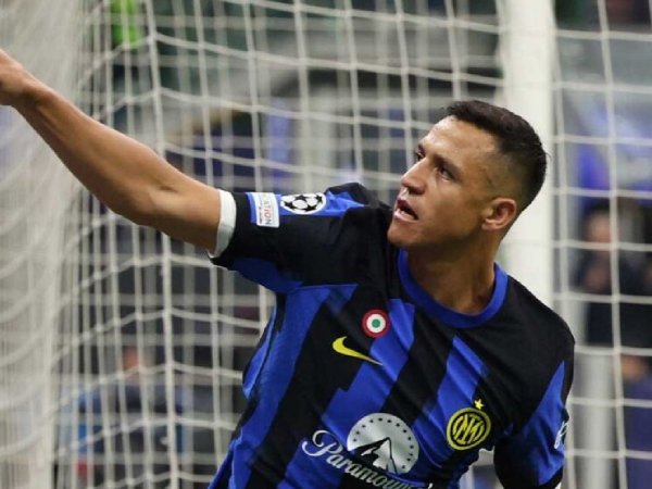 Alexis Sánchez jugando en el Inter de Milán