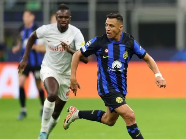 Alexis Sánchez jugando en el Inter de Milán