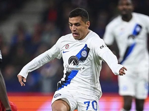 Alexis Sánchez jugando en el Inter de Milán