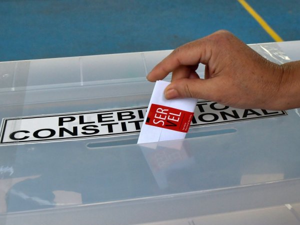 Cómo doblar el voto. Plebiscito 2023.
