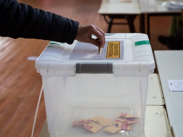 ¿Cómo excusarse de votar en el Plebiscito 2023?