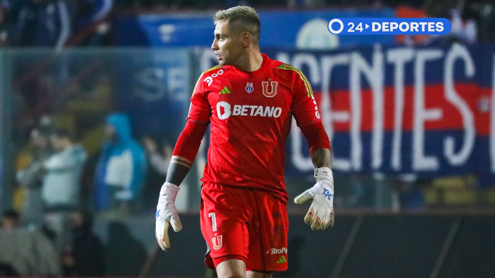 Cristóbal Campos jugando por la U de Chile