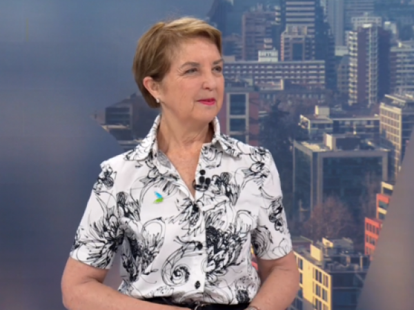 Gloria Hutt se refiere a la exigencia al Gobierno para respaldar a Gral. Yáñez