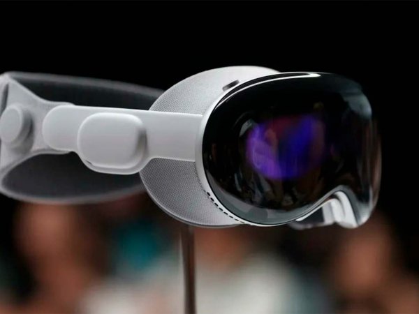 Apple Vision Pro, lanzamiento, febrero, 2024.