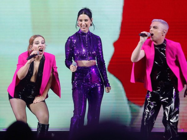 Aros de Francisca Valenzuela.