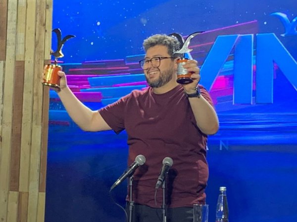 Luis Slimming en conferencia de prensa