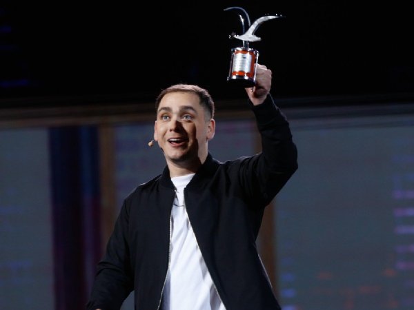 Lucho Miranda actuando en el Festival de Viña del Mar