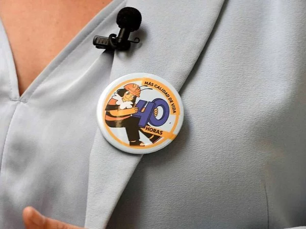 De qué trata la Ley 40 horas.