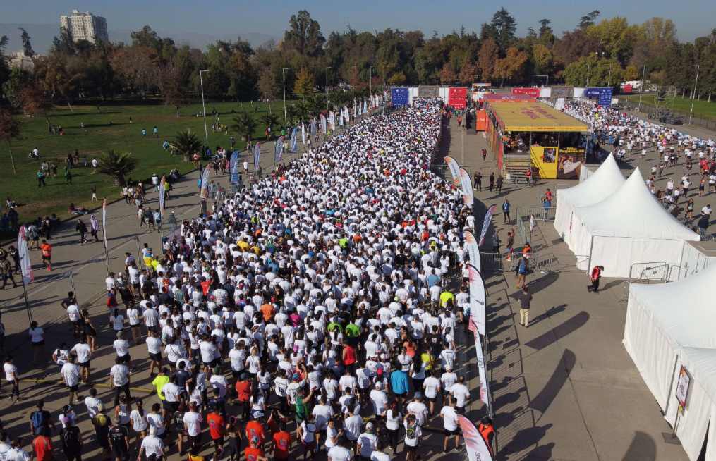 Corredores en la Maratón de Santiago