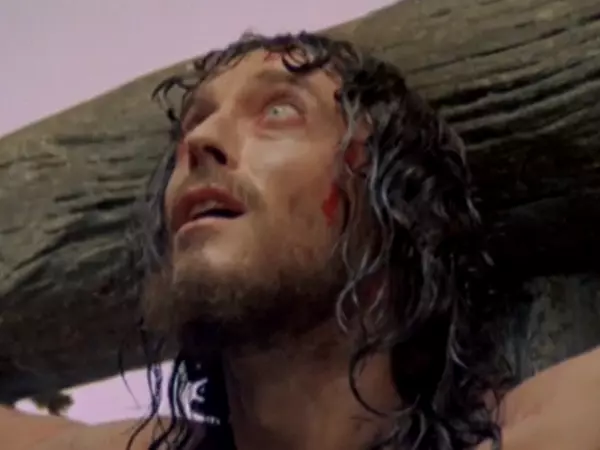 Robert Powell en Jesús de Nazaret la película