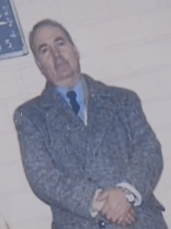 Un cementerio municipal sin descanso en paz