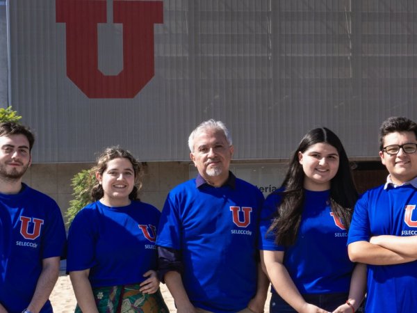 Universidad de Chile gana torneo de ajedrez