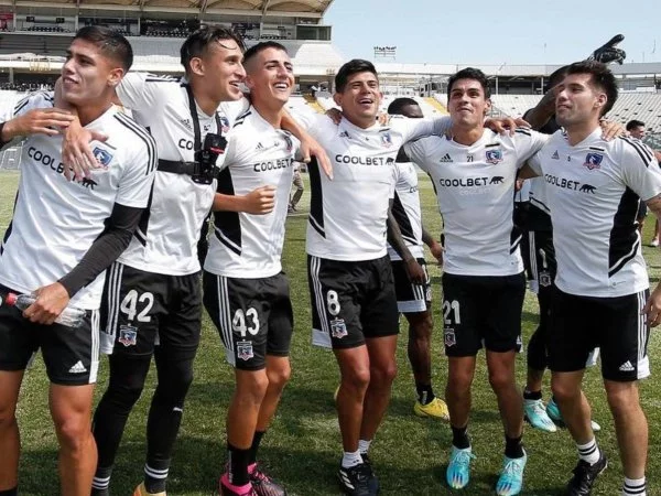 Pedro Navarro, Matías Ferrari, Diego Plaza, Esteban Pavez, Erick Wiemberg y César Fuentes en Arengazo