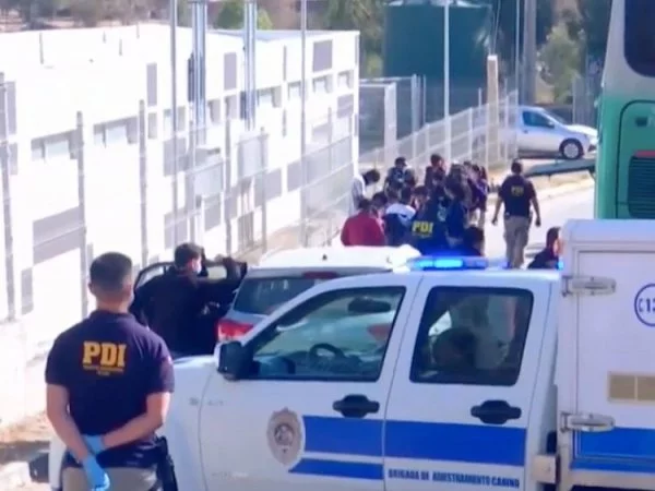 Lucran con la migración ilegal: banda traficó a más de 3.600 personas a Chile