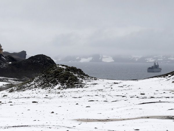 Rusia habría descubierto enorme reserva de Petróleo en la Antártica.
