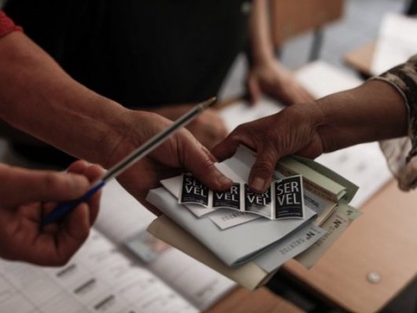 Revisa tus datos electorales para las elecciones primarias 2024