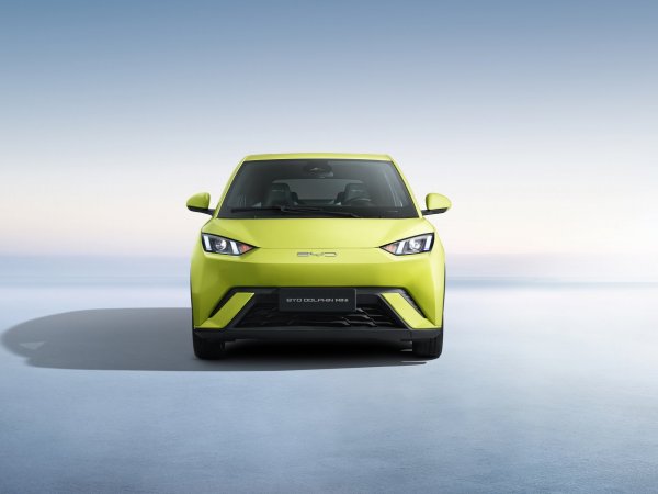 BYD Dolphin Mini GL con descuento en el CyberDay 2024