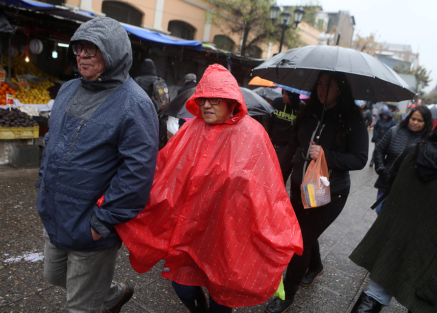 Lluvia en Santiago