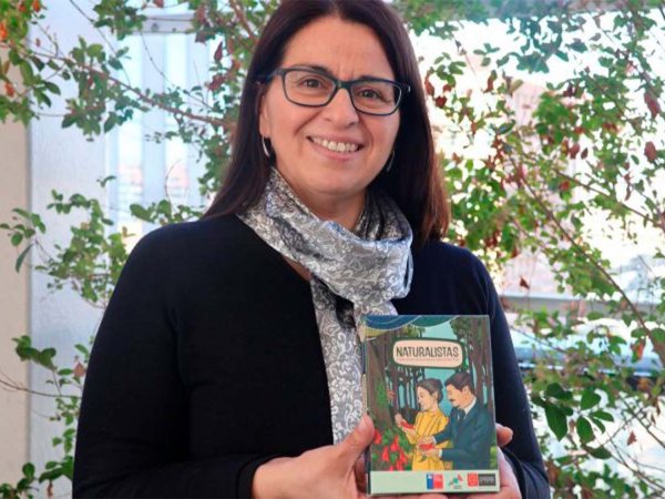 Juego de mesa Naturalistas sobre museos de historia natural en Chile, 2024.