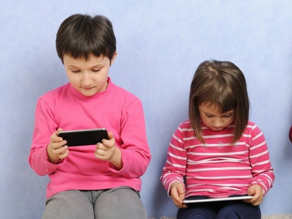 Uso de celulares en los niños ¿cuáles son los pros y los contras según los expertos?