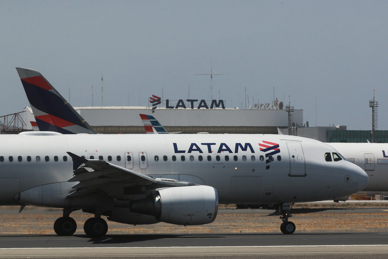 Avión de LATAM