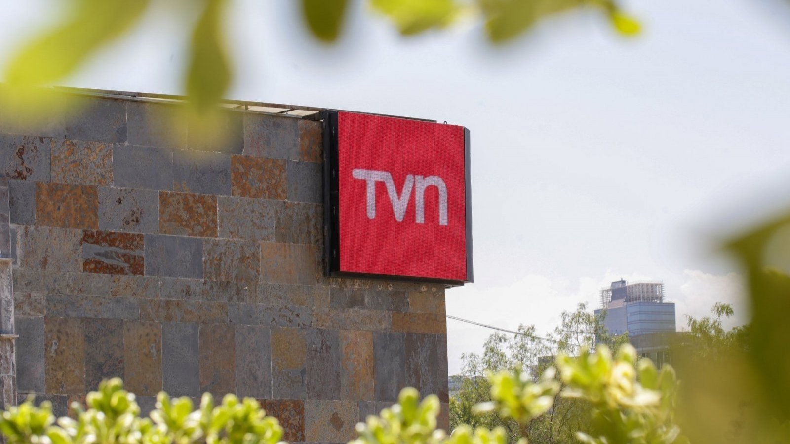 Declaración pública de TVN por Iván Núñez en Venezuela